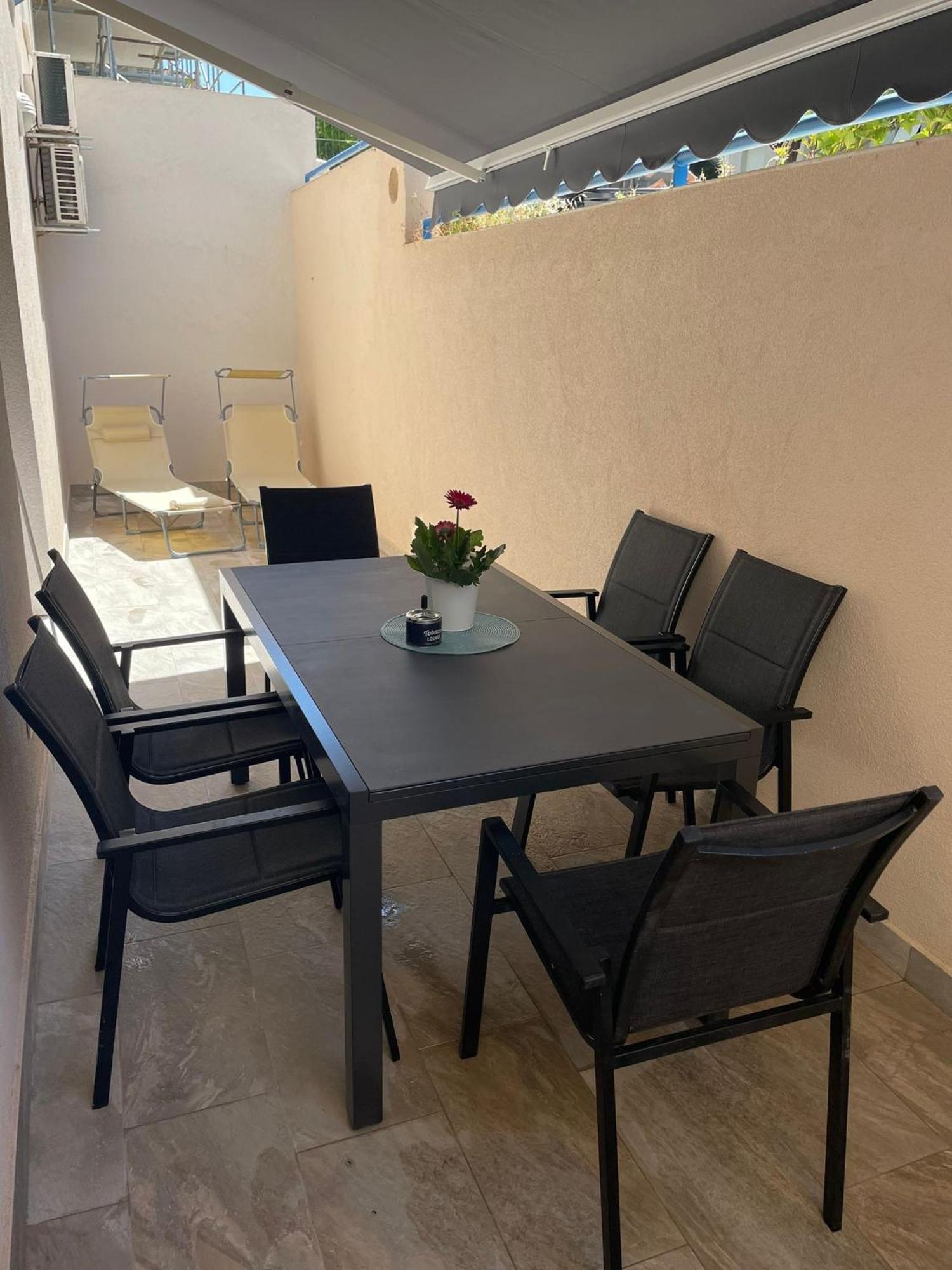 Apartment Dalmatinos Split Znjan Exterior foto