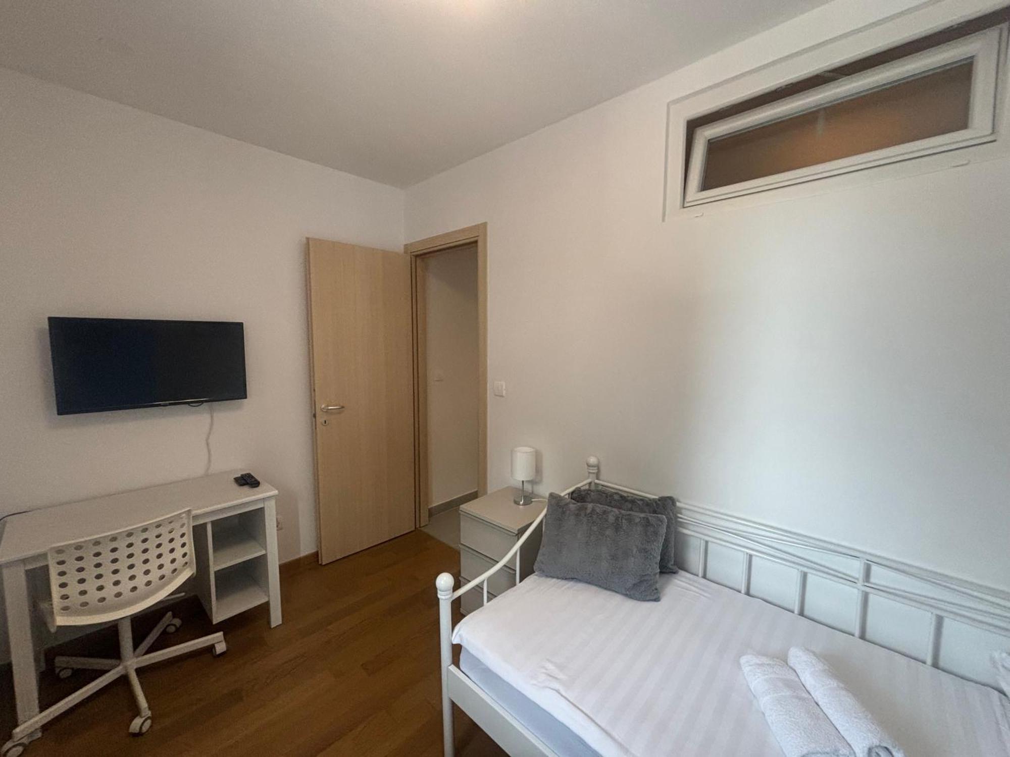 Apartment Dalmatinos Split Znjan Exterior foto